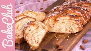 Osterzopf mit MarzipanFüllung  Hefezopf  BakeClub [upl. by Gnat]