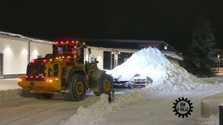 Volvo L120H in Snow clearing with Siljum Multiplog Xline Snowplow winter 202324 [upl. by Baoj424]