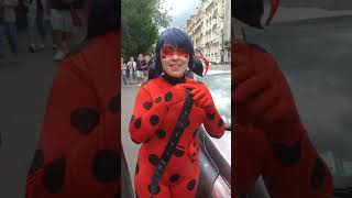 Tour de Paris avec Ladybug et Chat Noir [upl. by Ahsyen]