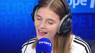 Camille Schneyder  Dans Mon Dos Live Europe 1 [upl. by Ingemar]