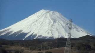 Mt Fuji viewed from a bullet train window 2013／新幹線から見た富士山（2013年） [upl. by Grefer840]