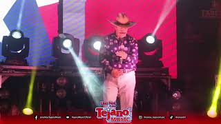 Lino Noe y su Tejano Music  en el Fargos [upl. by Raual526]