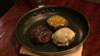 How to Know When Hamburgers Are Done in a Skillet  Burger Cooking Tips [upl. by Lalage224]