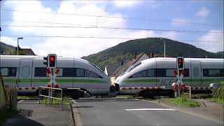 Bahnübergang Andernach Namedy  German Railroad crossing  Spoorwegovergang [upl. by Ahsakat761]