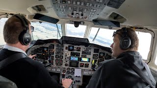 BAe Jetstream 32 Cockpit Landing in Mudgee FlyPelican Airline [upl. by Asiaj]