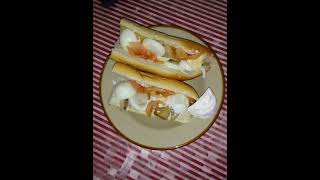 sandwich oeufs hareng [upl. by Ahsauqal]