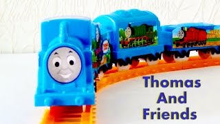 Train shows for kids Thomas and Friends Videos For Kids TRAIN TRACK SET [upl. by Jurdi]