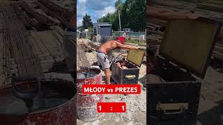 MŁODY vs PREZES 11 bricklayer śmieszne funnyvideo humor funnyshorts duet funny praca [upl. by Avirt518]