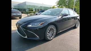 2024 Lexus ES 300h Luxury Schaumburg IL 240952 [upl. by Ennairrek111]