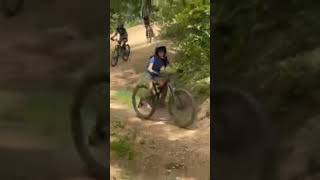 Easy lines mtblife downhill bikelife mountainbike sendit girlpower [upl. by Ahsirak]