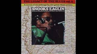 Snooks Eaglin ‎– The Legacy Of The Blues Vol 2  Whos Loving You Tonight [upl. by Olia]