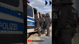 Polizei Rückzug Wismar CSD amp Gegendemo 14924 [upl. by Buyers]