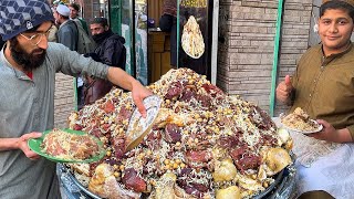 Peshawari Kabuli Pulao  Afghani Zaiqa Chawal  Giant Meat Pulau Mountain  Street Food Peshawar [upl. by Griffin290]