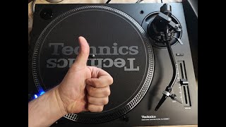 Technics SL1210MK7 Versus SL1210MK2  review and comparison [upl. by Dobrinsky888]