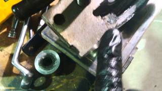 Rope seal install Ford Cleveland 351 [upl. by Freda]