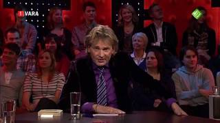 Matthijs van Nieuwkerk wordt niet goed bij De Wereld Draait Door 5 december 2011 DWDD [upl. by Joletta]