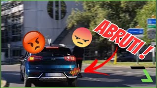 😱 UN ABRUTI EN TROTTINETTE FONCE SUR UNE VOITURE 😡   Motovlog [upl. by Grimbal]