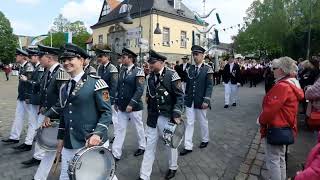 Handwerker Schützenverein Erwitte 1820 eV Aufmarsch auf dem Marktplatz Sonntag 07052023 [upl. by Assiralc]