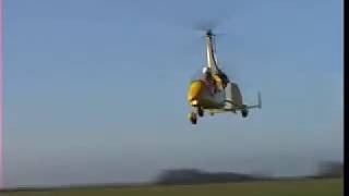 Autogiro precision landing 2002 Vitry en Artois  Paul WINDEY [upl. by Grimaud390]