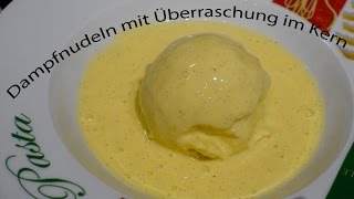 Kochen mit dem Thermomix ® TM5 ®  Dampfnudeln mit Überraschung im Kern und Vanillesoße [upl. by Jacobsohn]