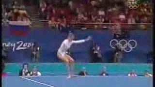 Svetlana Khorkina Floor routine in event finals 2000 olympic [upl. by Ytima]