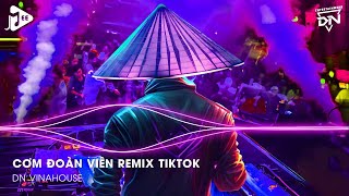 Cơm Đoàn Viên Remix TikTok  Thành Phố Lớn Tết Đến Càng Cô Đơn Kẻ Bôn Ba Chỉ Muốn Quay Lối Về Nhà [upl. by Azeret]