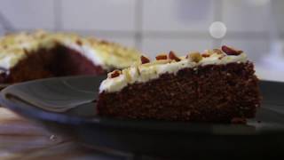 Koolhydraatarme keto Red Velvet Cake ★ KetoGinger [upl. by Drawd749]