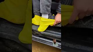 Plastic cover to protect shoes from wetting useful gadgets goodthing automobile viralshort yt [upl. by Martelle]