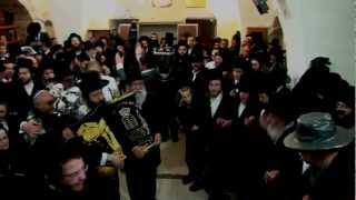 Hachnasas Sefer TorahAmazing Hasidic dance amazing [upl. by Tobi]