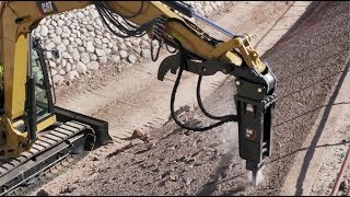 Setting Proper Auxiliary Flow for a Hammer on a Cat® E2 Mini Excavator [upl. by Ardnaid]