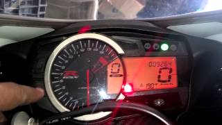 Suzuki Gsxr quot11quot15 Cambio Mph To Kmh [upl. by Labotsirc947]