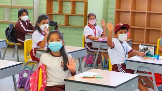 Clases presenciales así fue el retorno en el colegio Alfonso Ugarte [upl. by Aicined]