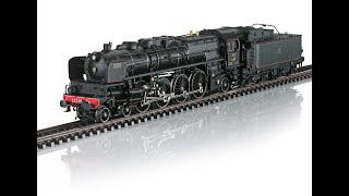 Märklin EST Class 13 Steam Locomotive with Rivarossi CIWL Express Passenger Train [upl. by Cob]