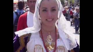 DONNE DI SARDEGNA  BELLEZZE SARDE IN COSTUME TRADIZIONALE [upl. by Tnafni380]