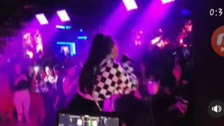 Ronela Hajati cmend fansat ne koncert quottwerkquot official video [upl. by Almeta828]