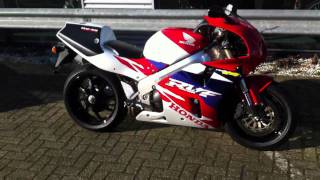 Honda RVF750 RC45 [upl. by Anitsyrk207]