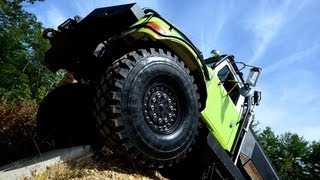 Bulldog 4x4 Firetruck The Ultimate Wildland 4X4 Pumper Truck 54quot Hemmit Tires [upl. by Gard]