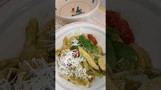 Orecchiette con pesto e Pomodorini พาสต้ารูปใบหู food italianfood pasta [upl. by Yramesor]