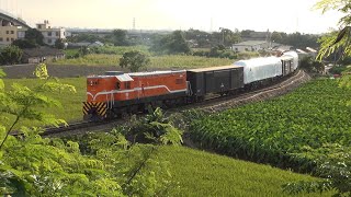 【8797次】臺鐵 20230613 臺中港線 R200型新車頭報到 車齡差一甲子的會面 柴電機車 R21 amp R159 喜迎新 TR New R200 Locomotive Delivery [upl. by Arvin]