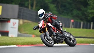 Ducati Hypermotard 939 SP Track day blast at Brandshatch race track [upl. by Beghtol]