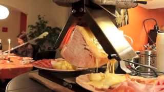 Raclette traditionnelle [upl. by Krasner]