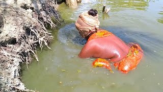 Best Hand Fishing  Amazing Village Woman Catching Big Fish By Hand In Pond Water  part  93 [upl. by Farron]