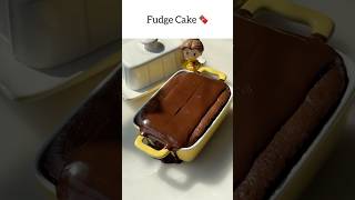 Extra chocolatey 5 ingredients fudge cake recipes dessert easycake chocolatecake [upl. by Annawaj]