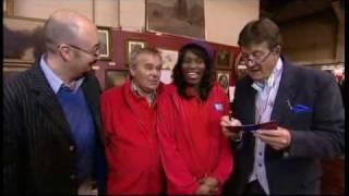 Rakie Ayola  Bargain Hunt Famous Finds  22 [upl. by Ynehteb]