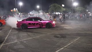 HELLCAT CHARGER OWNER SHOWS OFF THEIR SWINGING SKILLS IN FRONT OF HUNDREDS AT A LOCAL CAR MEET [upl. by Kcin]