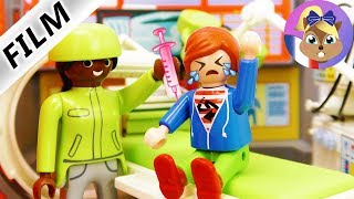 Film Playmobil en français  Julian se fait vacciner Peur des piqûres  Famille Brie [upl. by Eibber248]