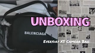 Unboxing  BALENCIAGA Everyday xs Camera Bag [upl. by Hurless326]