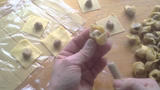 How to form Tortellini [upl. by Ailegna]