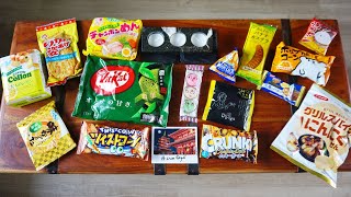 Unboxing TokyoTreat box [upl. by Wil]