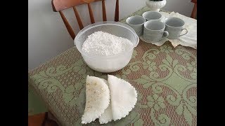 Como preparar a goma de tapioca para fazer tapioca [upl. by Nnazus]